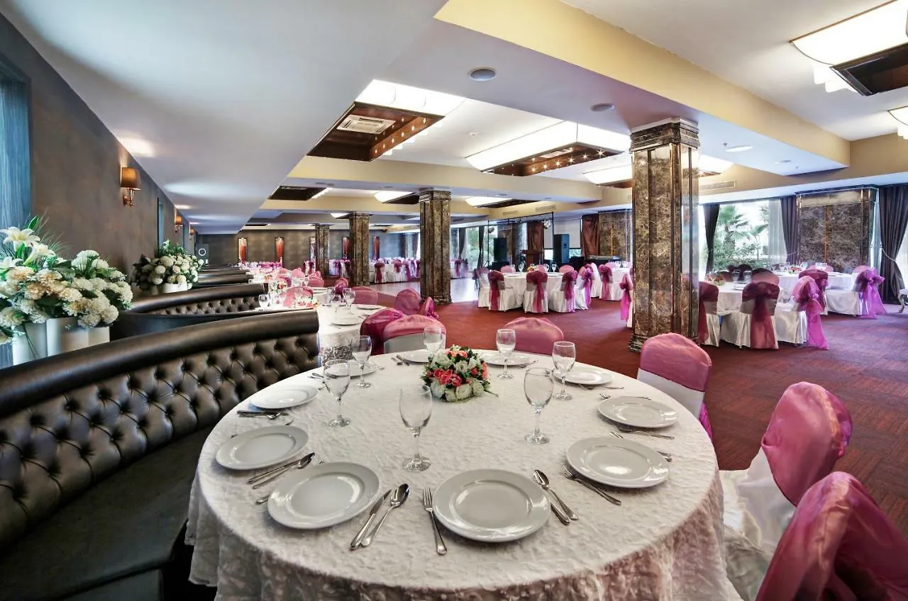 Kadak Garden Istanbul Otel 2*,