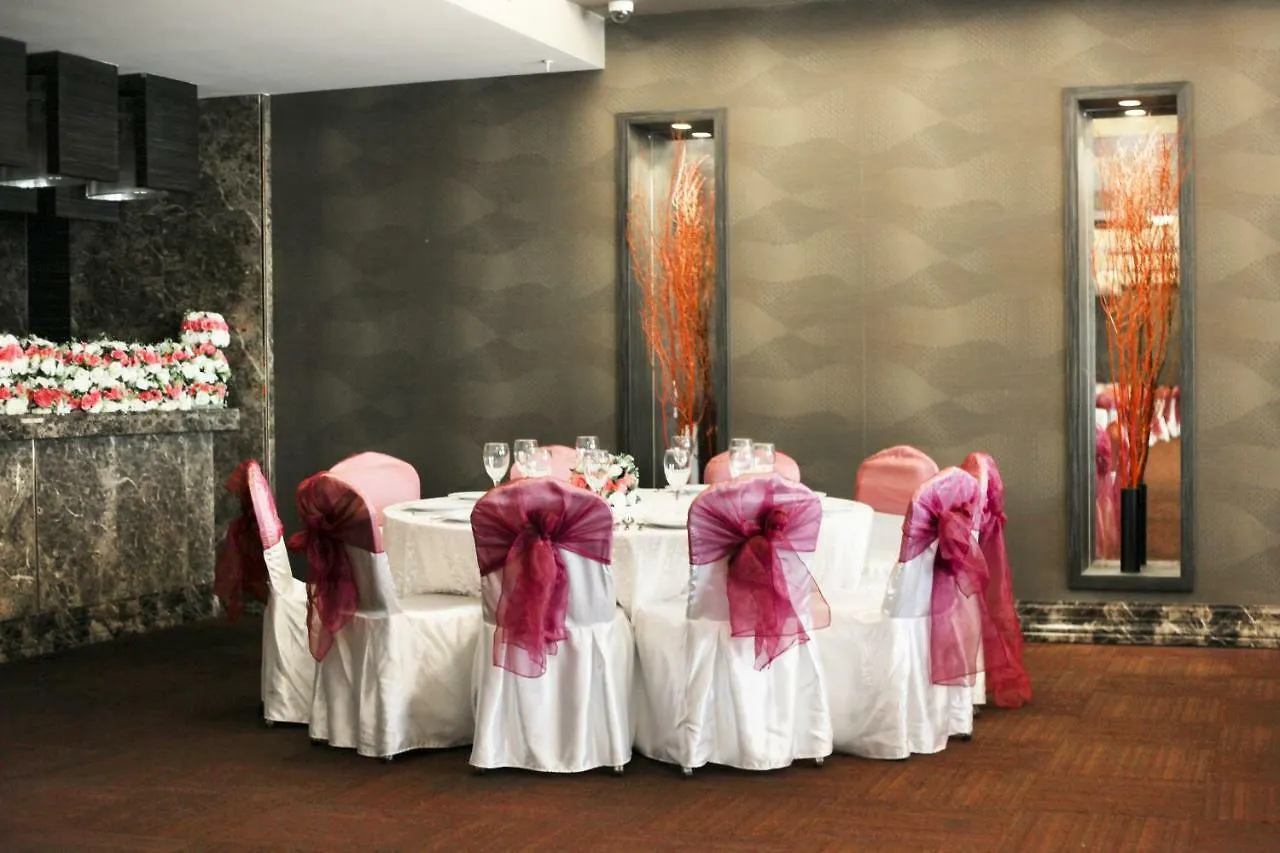 **  Kadak Garden Istanbul Otel Türkiye